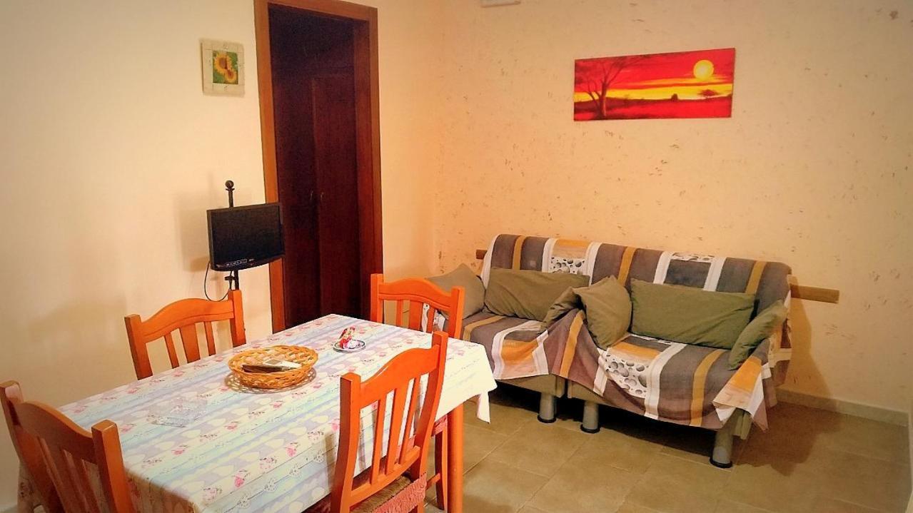 B&B Di Angela Scotellaro Palmariggi Eksteriør billede