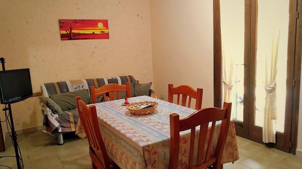 B&B Di Angela Scotellaro Palmariggi Eksteriør billede